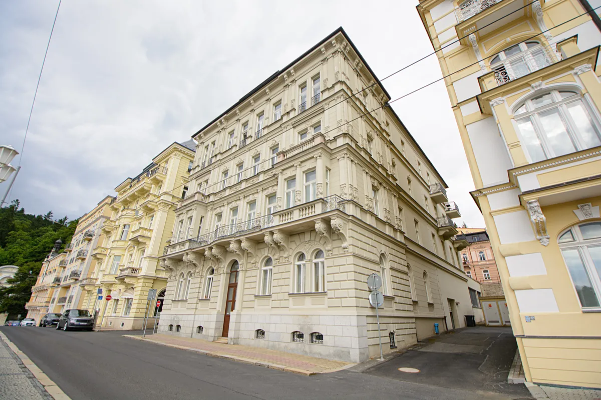 Prodej bytu 4+kk 192 m²